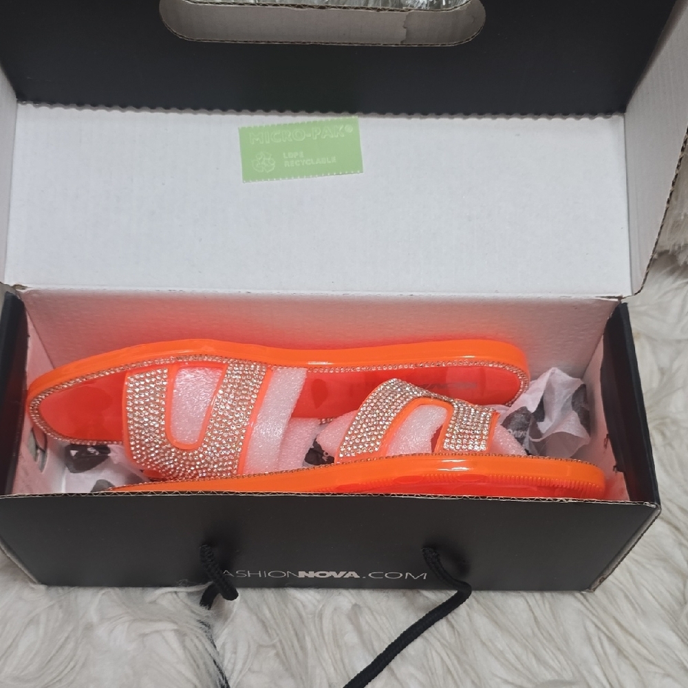 Fashion Nova Kids Orange Sandals with Rhinestones - Picture 5 of 5